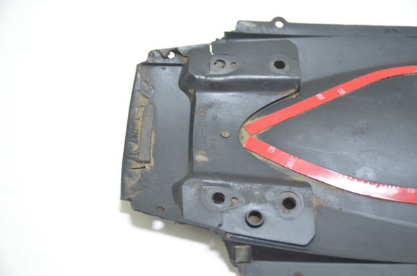 Paralama Traseiro Interno Suzuki Gsx-r Srad 1000 08-10 Avari