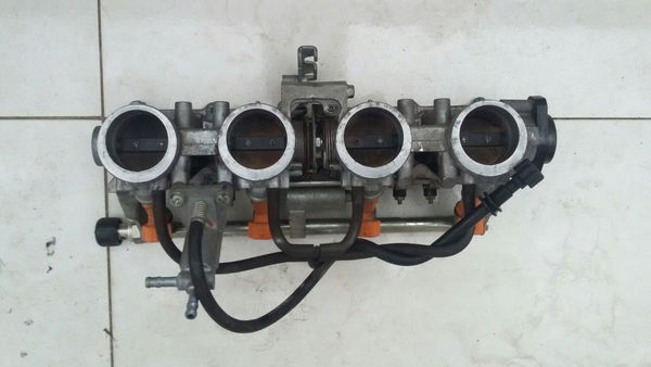 Corpo Injeção Cbr 600rr 03/04/05/06 Original Completo