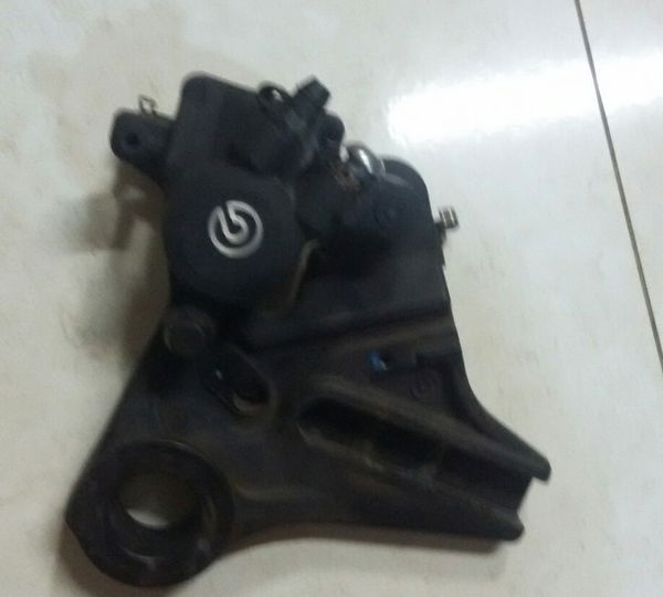 Pinça Freio Traseiro Bmw S1000rr Original