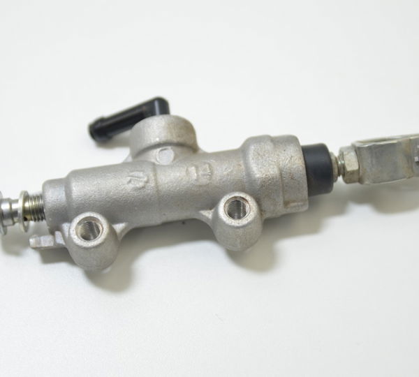 Cilindro Freio Traseiro Kawasaki Versys 1000 2020 Original