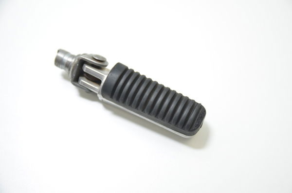 Pedaleira Dianteiro Dir Suzuki Gsx-r Srad 750 05-06 Original