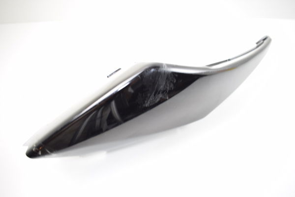 Rabeta Direita Carenagem Gsx-r Srad 1000 06-07 C/avaria