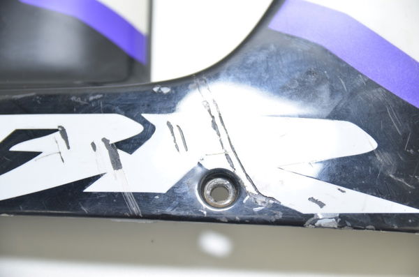 Carenagem Lateral Direita Avaria Honda Cbr 900rr 900 Rr 1996
