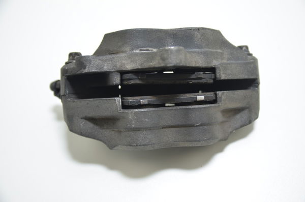 Pinça Freio Dianteiro Esquerdo Honda Cbr 900rr 900 Rr 1996 