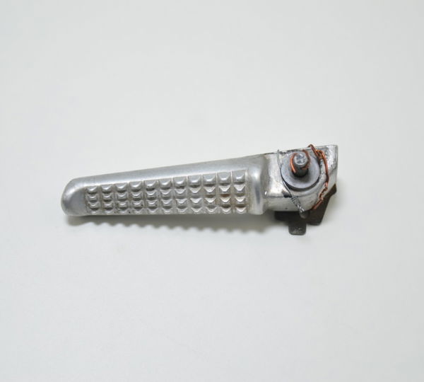 Pedaleira Traseira Esq Honda Cbr 900rr 900 Rr 1996 Original