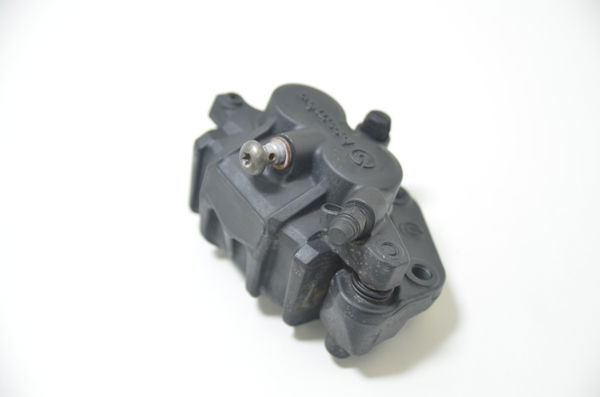 Pinça Freio Dianteiro Esq Bmw F 800 Gs F800 2016 Original