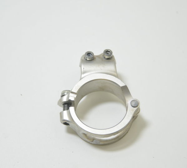 Suporte Guidão Direito Ducati Panigale 1299 S 2017 Avaria