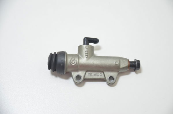 Cilindro Freio Traseiro Ducati Panigale 1299 S 2017 Original