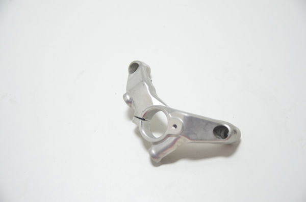 Suporte Bacalhau Diant Direito Ducati Panigale 1299 S 2017