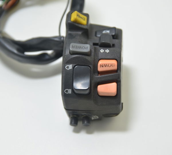 Chave Punho Luz Esquerdo Burgman 650 2007 Usado Original