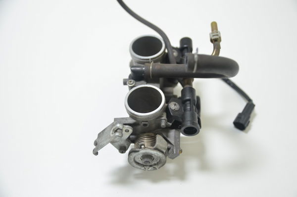 Corpo De Injeção Suzuki Burgman 650 2007 Usado Original