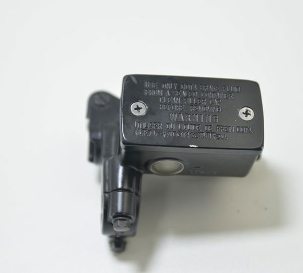 Cilindro De Freio Esquerdo Burgman 650 2007 Usado Original