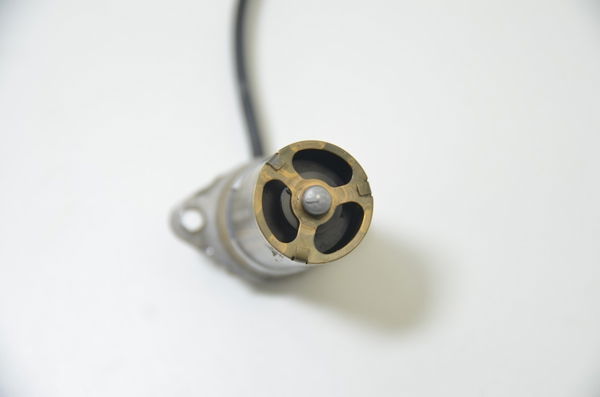 Sensor Nivel Oleo C/avaria Burgman 650 2007 Usado Original