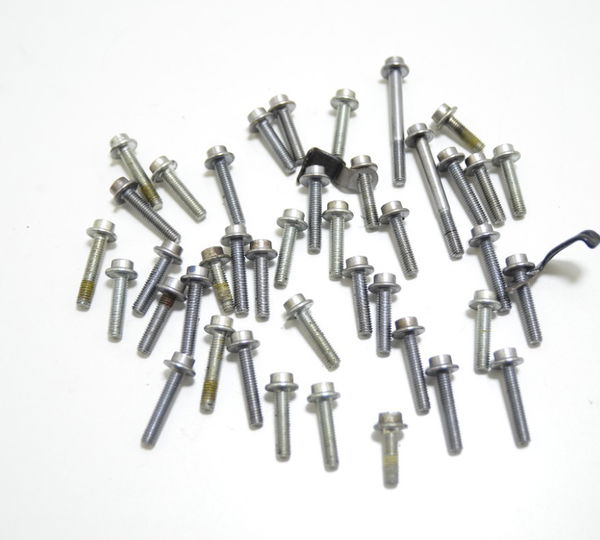 Jogo Parafusos Tampa Motor Xt Super Tenere 1200 Original