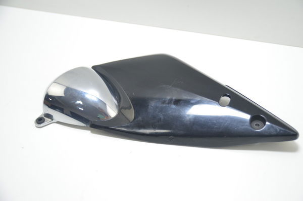 Carenagem Lateral Direita Suzuki Bandit 1200 Carburada 99-06