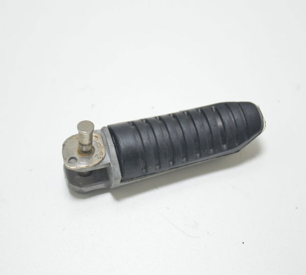 Pedaleira Traseira Dir Suzuki Bandit 1200 Carburada 99-06