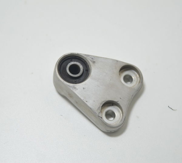 Suporte Motor Esquerdo Suzuki Bandit 1200 Carburada 99-06