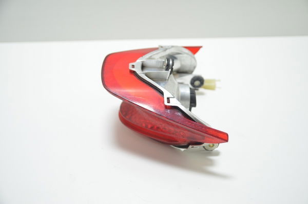 Lanterna Traseira Xl 700 V Transalp