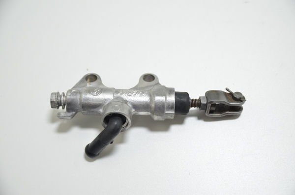 Cilindro Freio Traseiro Kawasaki Ninja 900 Zx 9r 1998