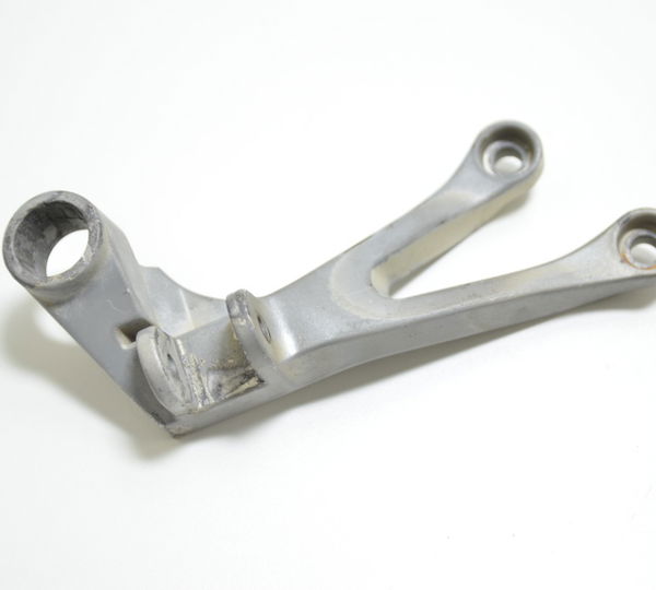 Bacalhau Traseiro Direito Kawasaki Ninja 900 Zx 9r 1998