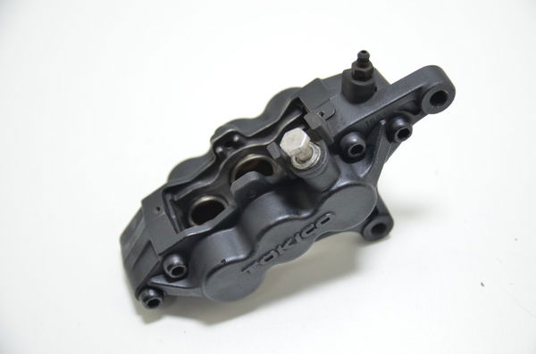 Pinça Freio Dianteiro Direito Kawasaki Ninja 900 Zx 9r 1998