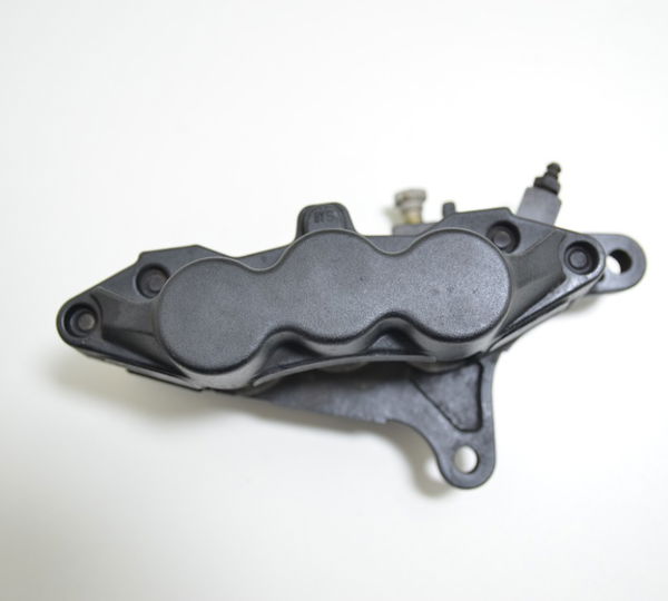 Pinça Freio Dianteiro Esquerda Kawasaki Ninja 900 Zx 9r 1998