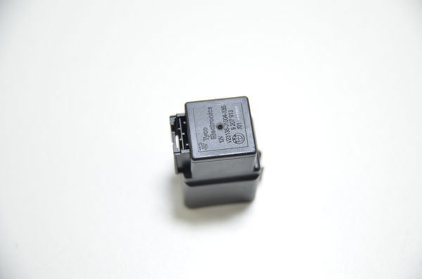Rele Ventoinha Bmw S 1000 S1000 Rr 20-22 Orig