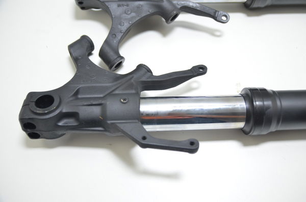 Par De Bengala Yamaha Yzf R1 04-06 Original