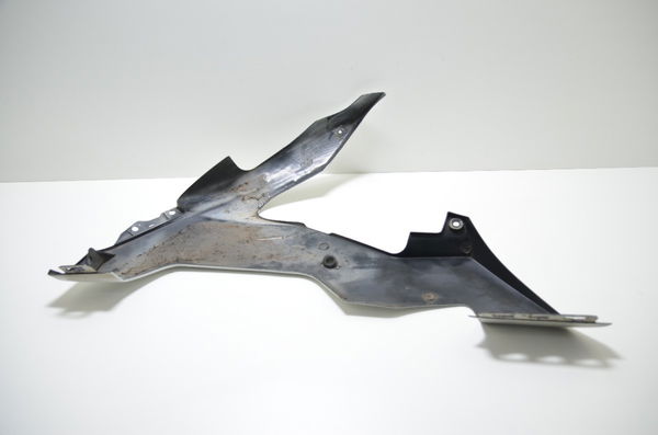 Spoiler Direito C/ Avaria Yamaha Yzf R1 04-06 Original