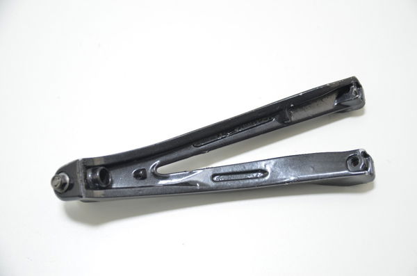 Suporte Pedaleira Tras Esquerda Yamaha Yzf R1 04-06 Original