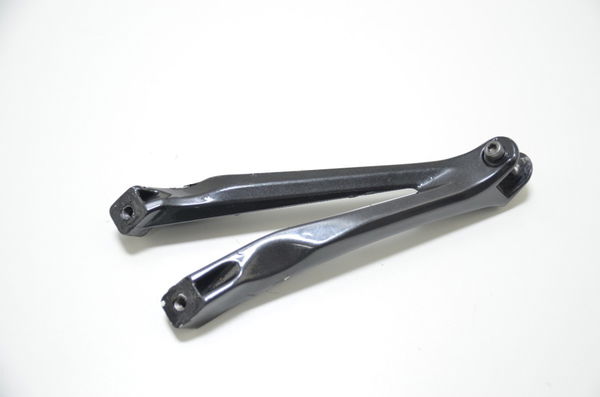 Suporte Pedaleira Tras Esquerda Yamaha Yzf R1 04-06 Original