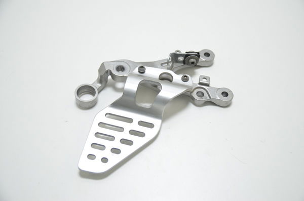 Bacalhau Dianteiro Direito Yamaha Yzf R6 08-15 Original