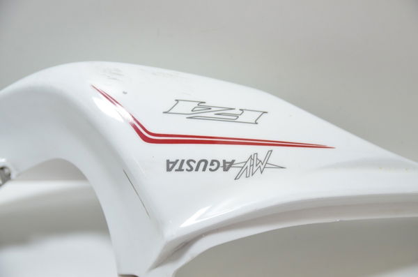 Carenagem Rabeta Direita C/ Detalhe Mv Agusta F4 2015 Orig