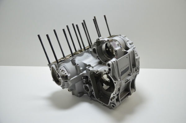 Bloco Carcaça Motor Baixa Nfe Mv Agusta F4 2015 Original