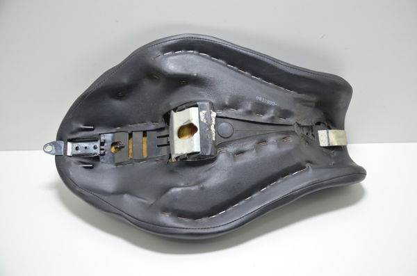 Banco Harley 883 Iron 14-19 Original