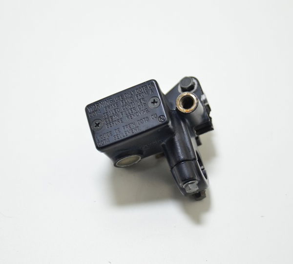 Cilindro Freio Dianteiro Yamaha Ys 250 Fazer 2005-2010