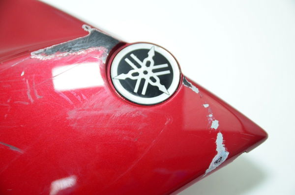 Aleta Tanque Lat Dir C/ Avaria Yamaha Ys 250 Fazer 2010-2016