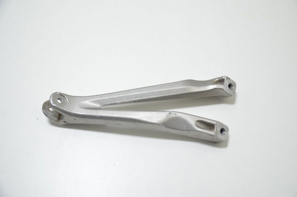 Bacalhau Traseiro Esquerdo Yamaha Yzf R1 2004-2006 Orig