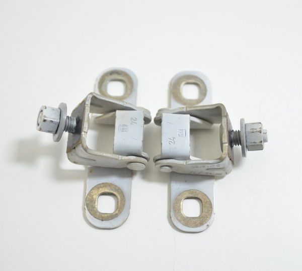 Par De Dobradiça Tampa Traseira Gm Onix 1.0 Lt 2016