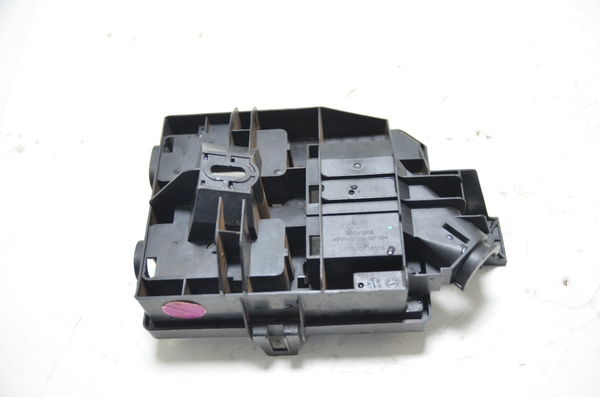 Suporte Caixa De Fusível Gm Onix 1.0 Lt 2016