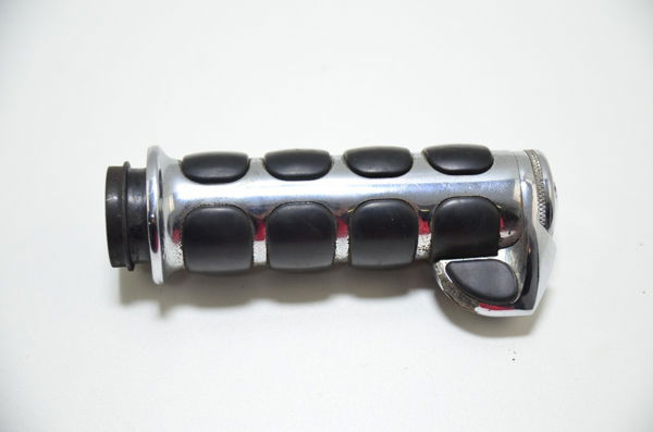 Manopla Direita C/ Detalhes Harley Road King 2012 Orig