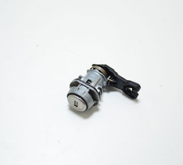 Miolo Chave Porta Mala Gm Onix 1.0 Lt 2016