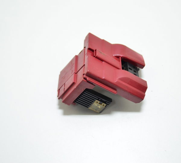 Polo Positivo Bateria Gm Onix 1.0 Lt 2016