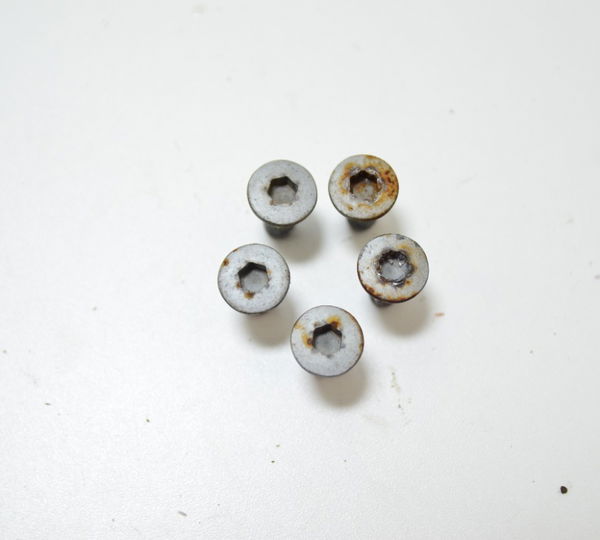 Parafuso Disco Freio Tras Yamaha Mt 07 Mt07 Mt-07 2022 Orig