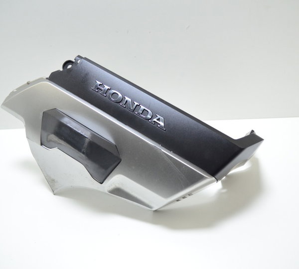 Carenagem Lateral Esq Motor Gl 1800 Gold Wing 2019 Tour Vermelho