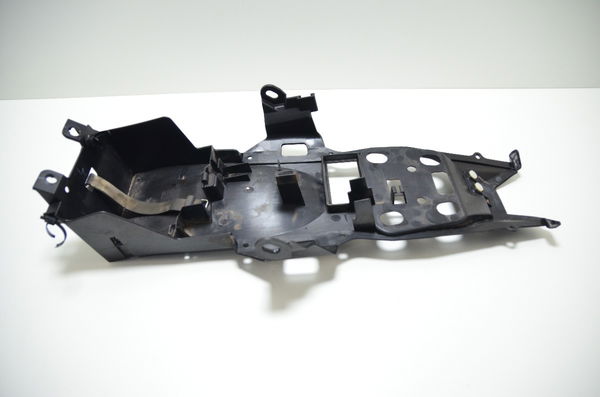 Caixa De Bateria Yamaha Yzf R3 2018 Orig