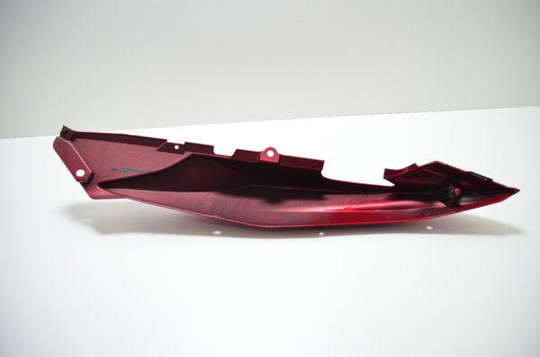 Carenagem Rabeta Dir C/avaria Yamaha Ys 250 Fazer 10-17 Orig