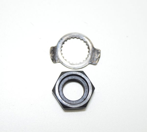 Trava E Porca Pinhão Yamaha Ys 250 Fazer 10-17 Orig