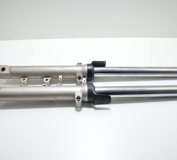 Par De Bengalas Suzuki Bandit 1200 Carburada 99-06