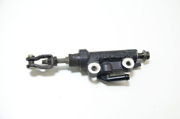 Cilindro Freio Traseiro Yamaha Xj6 2012 Orig